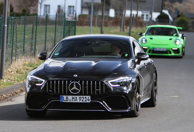 Mercedes-AMG GT 63 S X290