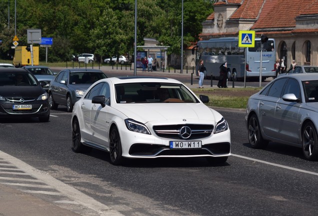 Mercedes-Benz CLS 63 AMG C218 2015