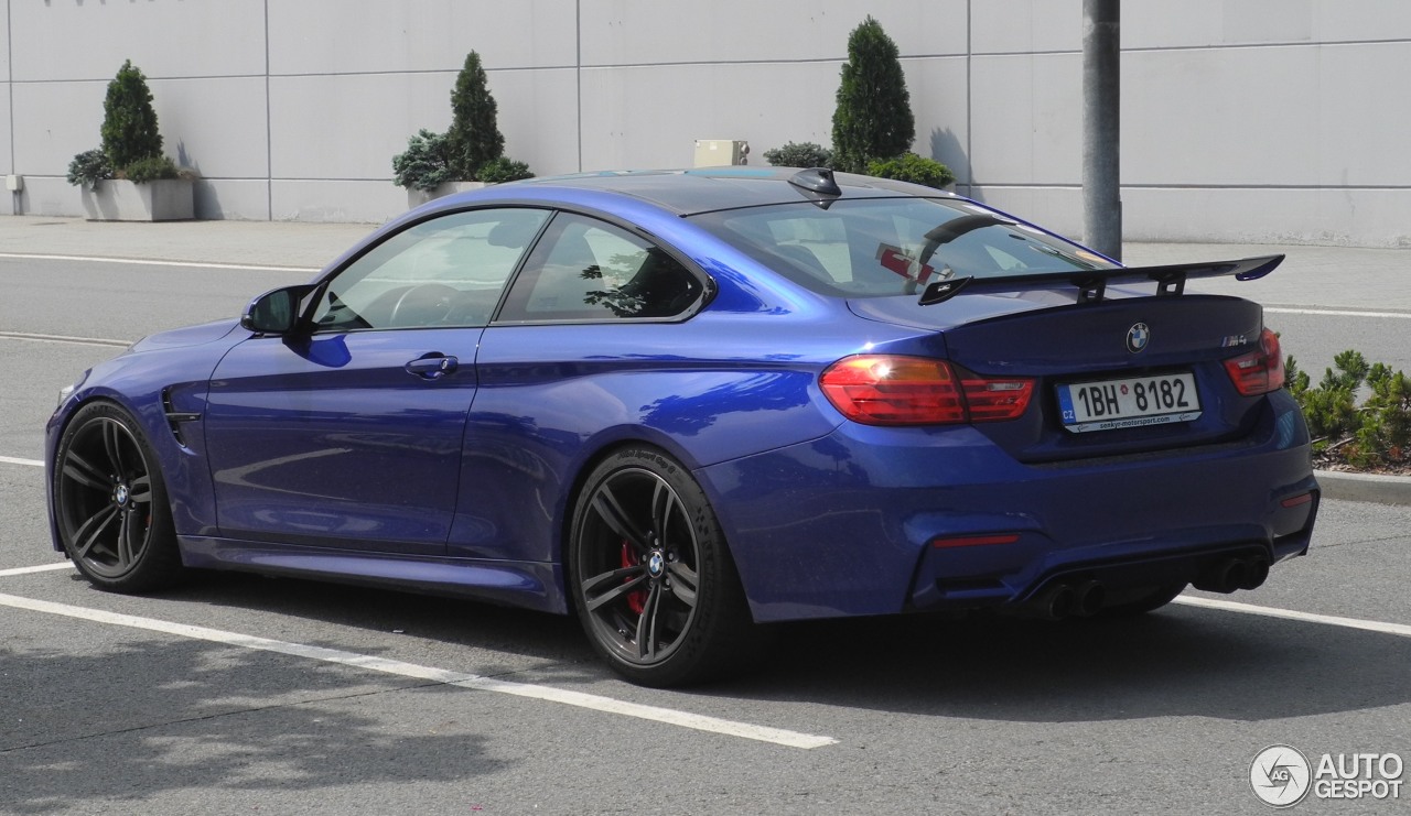 BMW M4 F82 Coupé