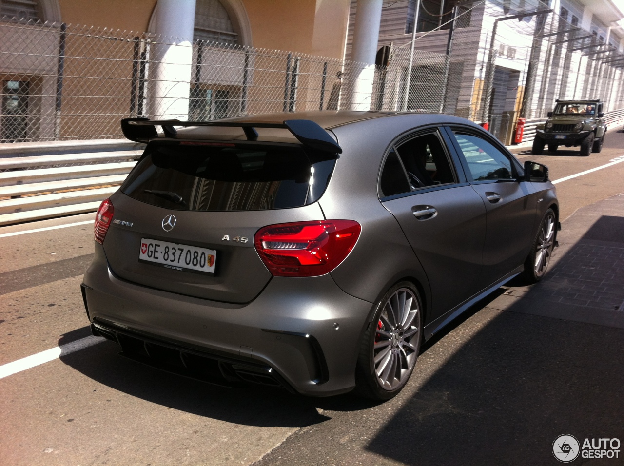 Mercedes-AMG A 45 W176 2015