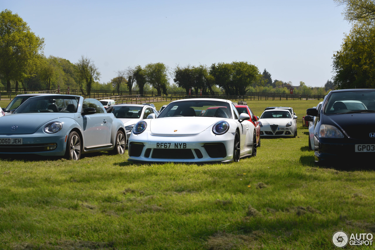 Porsche 991 GT3 Touring