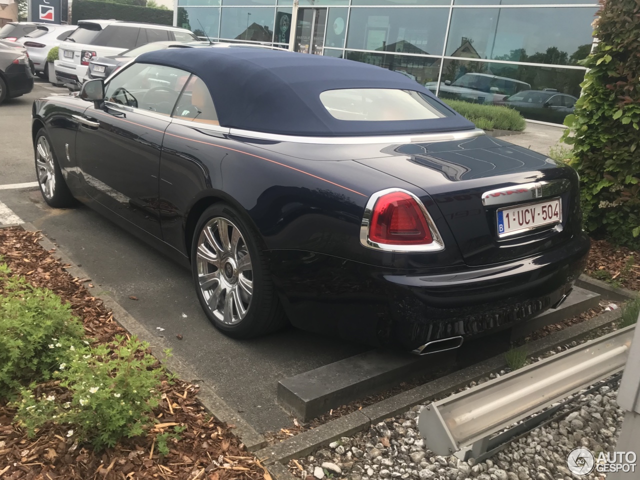 Rolls-Royce Dawn