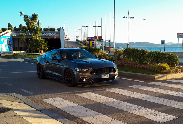 Ford Mustang GT 2015