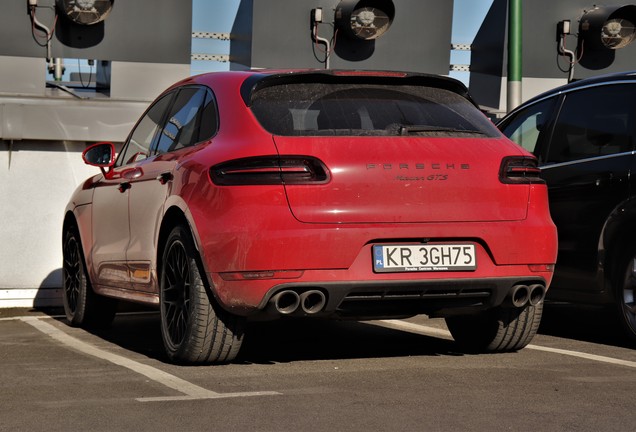 Porsche 95B Macan GTS