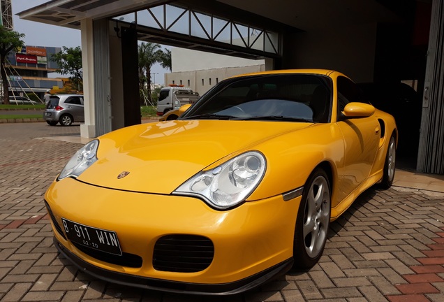 Porsche 996 Turbo