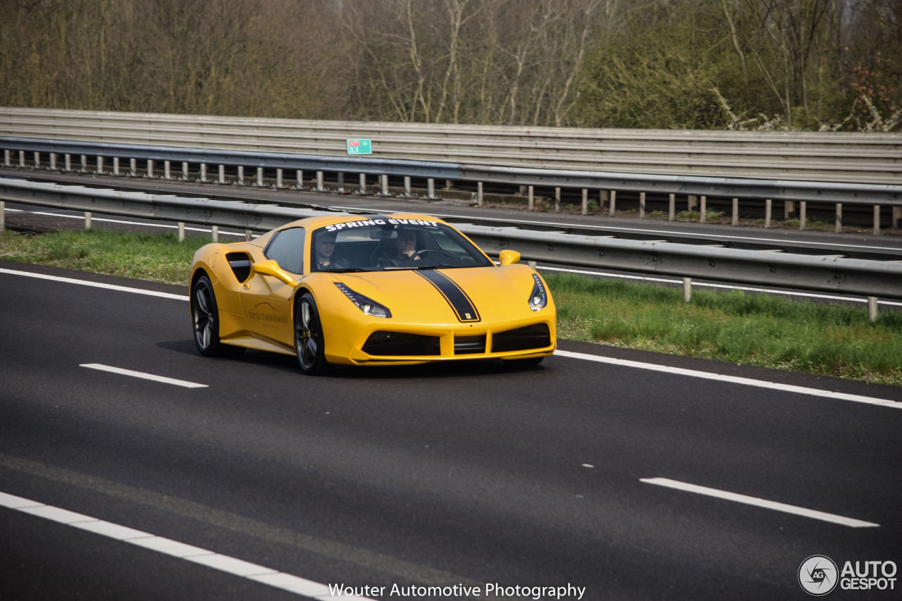 Ferrari 488 Spider