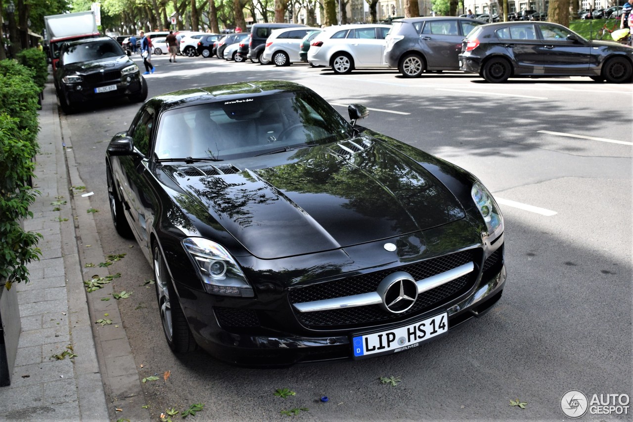 Mercedes-Benz SLS AMG - 13 May 2018 - Autogespot