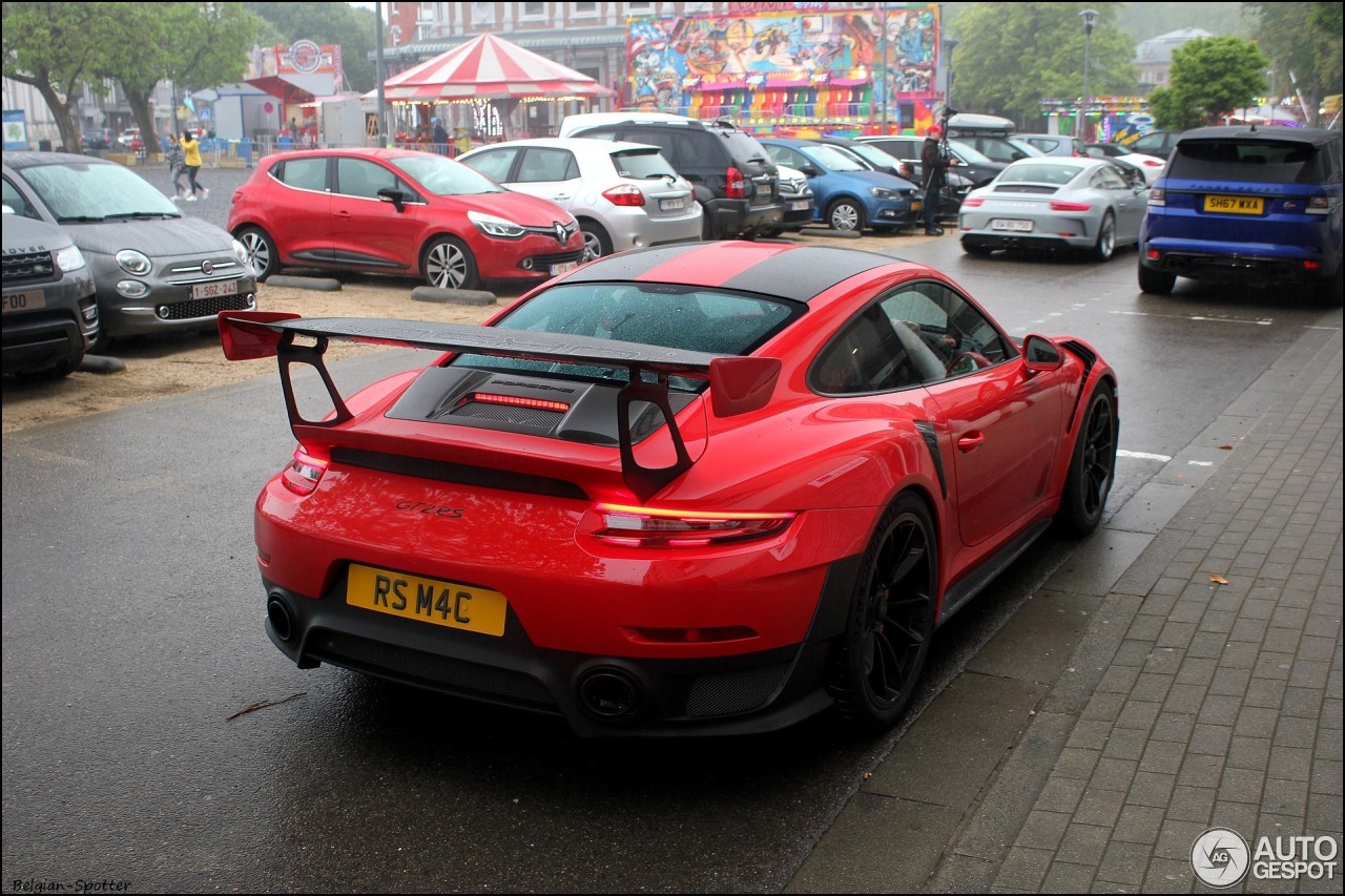 Porsche 991 GT2 RS Weissach Package