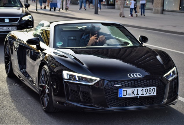 Audi R8 V10 Spyder 2016