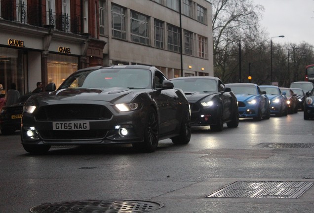 Ford Mustang GT 2015