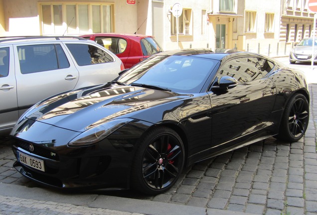 Jaguar F-TYPE R Coupé