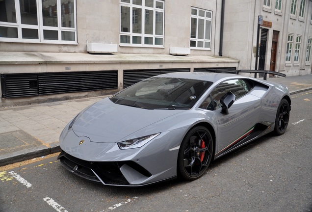 Lamborghini Huracán LP640-4 Performante