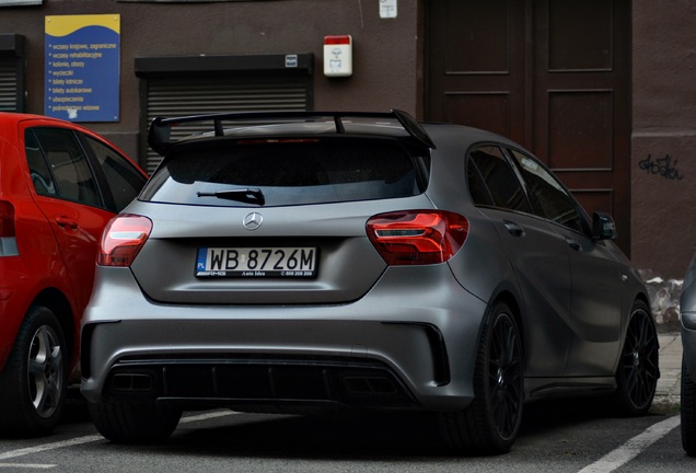 Mercedes-AMG A 45 W176 2015