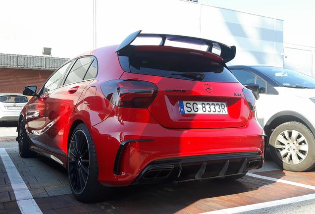 Mercedes-AMG A 45 W176 2015