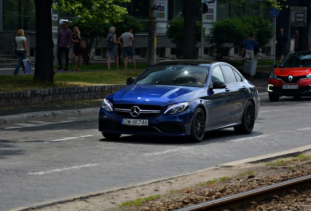 Mercedes-AMG C 63 S W205