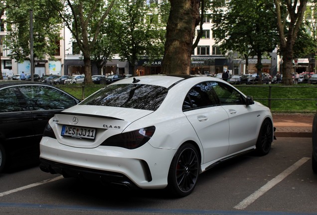 Mercedes-AMG CLA 45 C117 2017