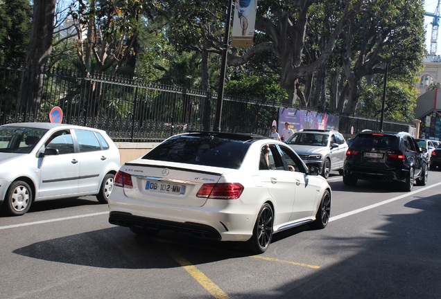 Mercedes-Benz E 63 AMG S W212