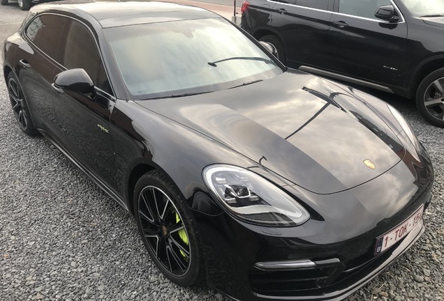 Porsche 971 Panamera Turbo S E-Hybrid Sport Turismo