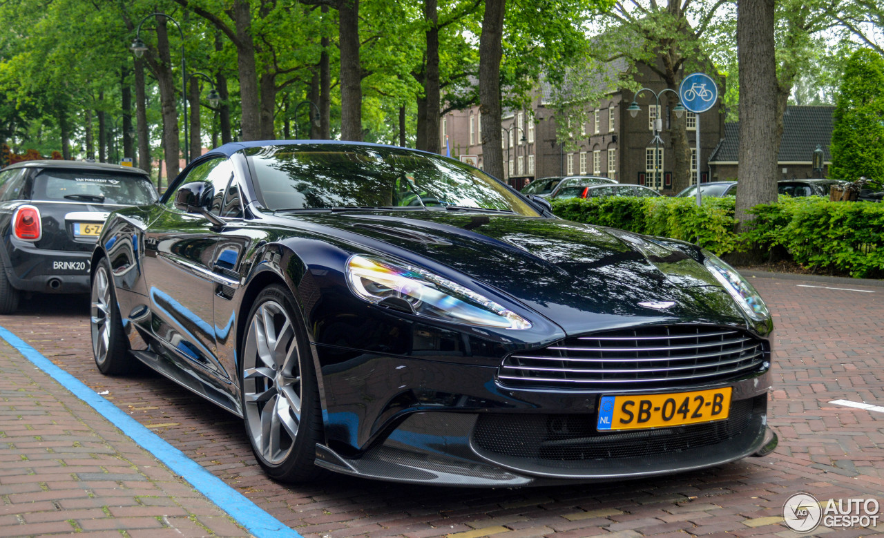 Aston Martin Vanquish S Volante 2017