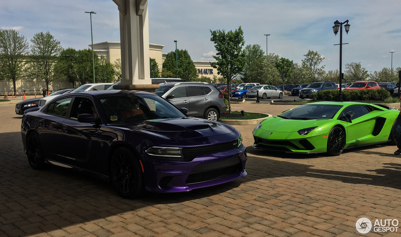 Dodge Charger SRT Hellcat