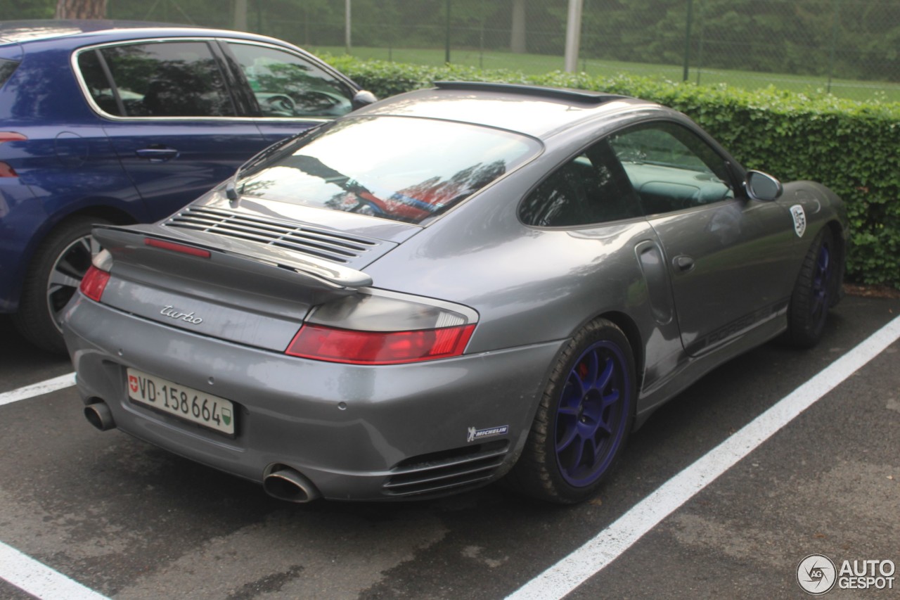 Porsche 996 Turbo