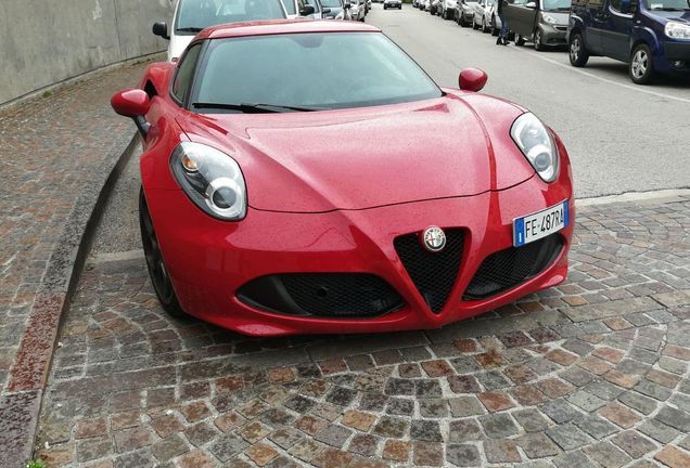 Alfa Romeo 4C Coupé