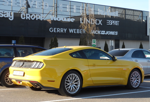 Ford Mustang GT 2015