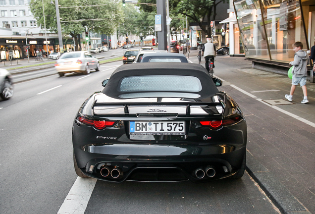 Jaguar F-TYPE SVR Convertible 2017