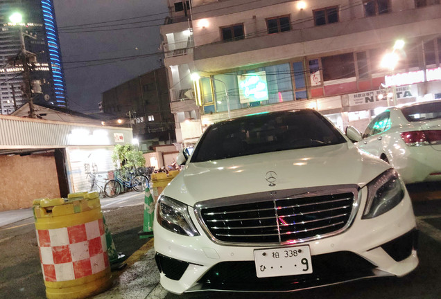 Mercedes-Benz S 63 AMG V222