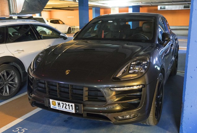 Porsche 95B Macan GTS