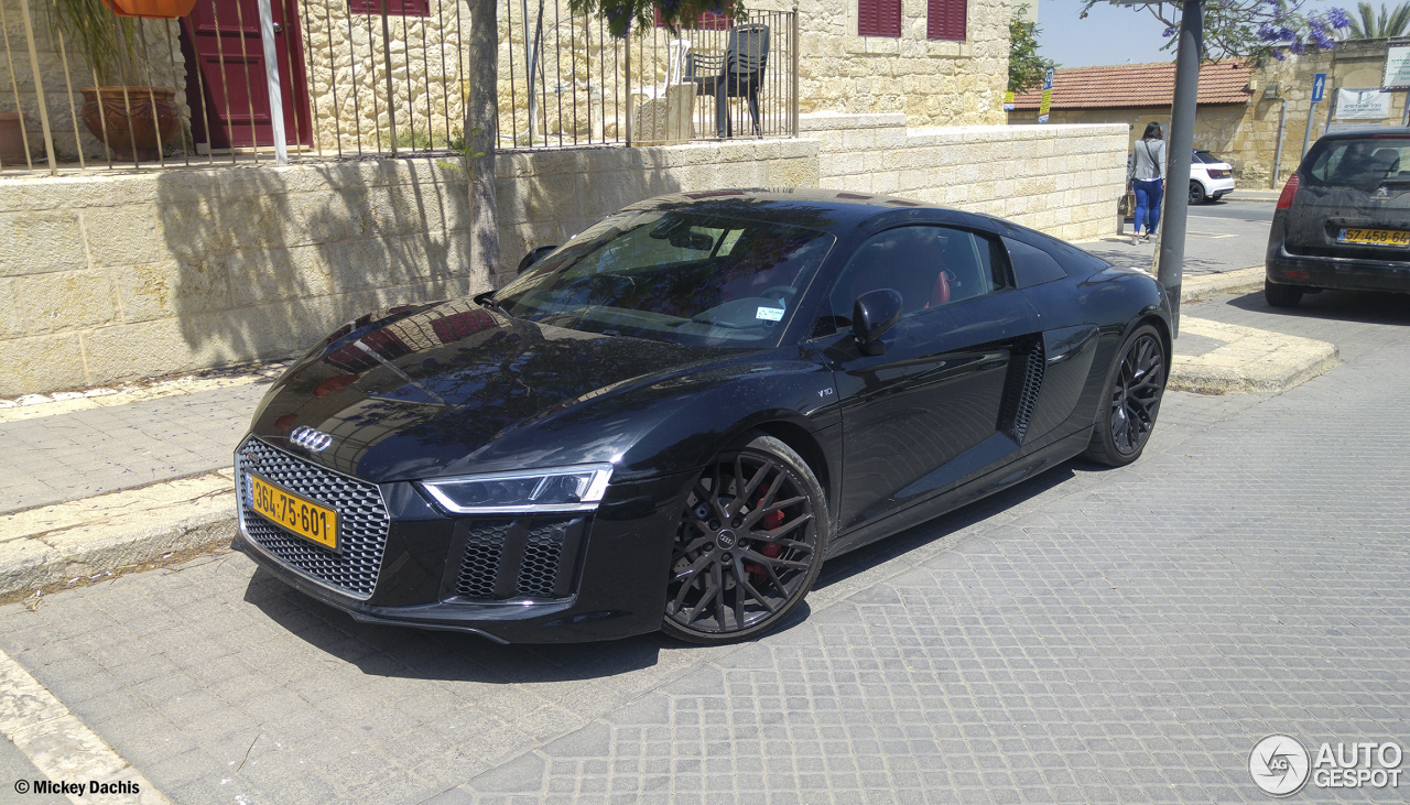 Audi R8 V10 2015