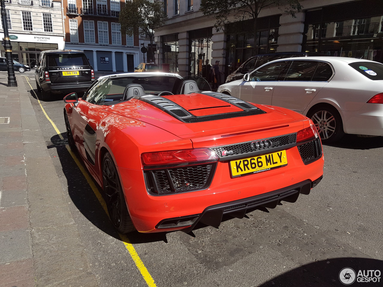 Audi R8 V10 Spyder 2016