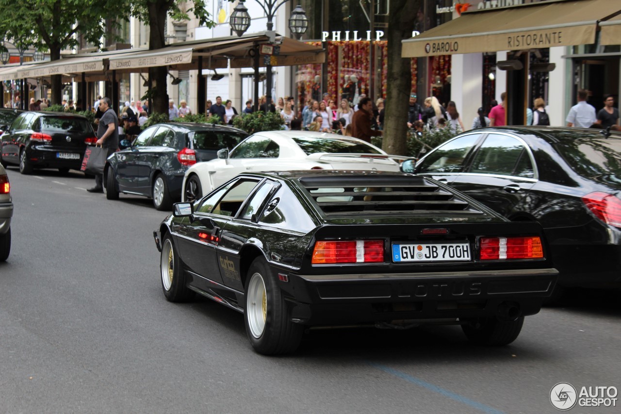 Lotus Turbo Esprit