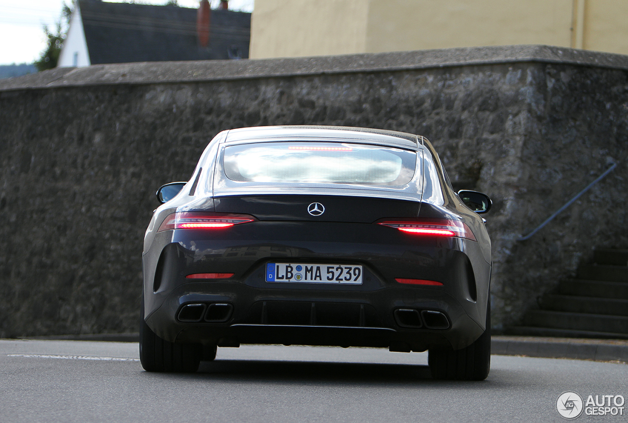 Mercedes-AMG GT 63 S X290