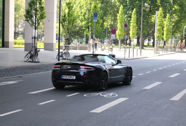 Aston Martin V8 Vantage Roadster