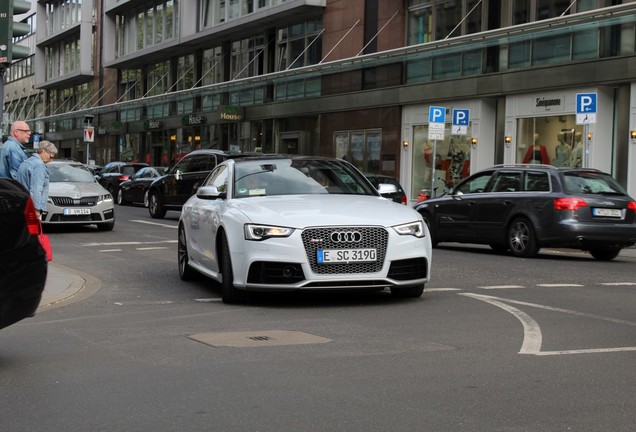 Audi RS5 B8 2012