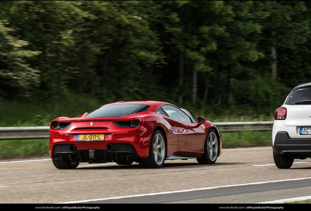 Ferrari 488 GTB