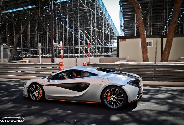 McLaren 570S