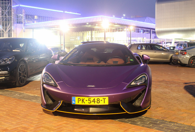 McLaren 570S