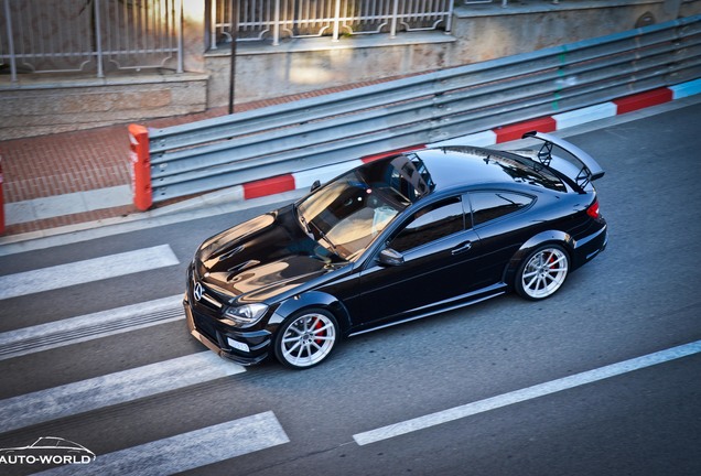 Mercedes-Benz C 63 AMG Coupé Black Series