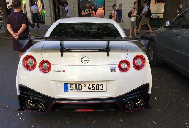 Nissan GT-R 2011 Nismo