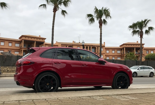 Porsche 958 Cayenne GTS