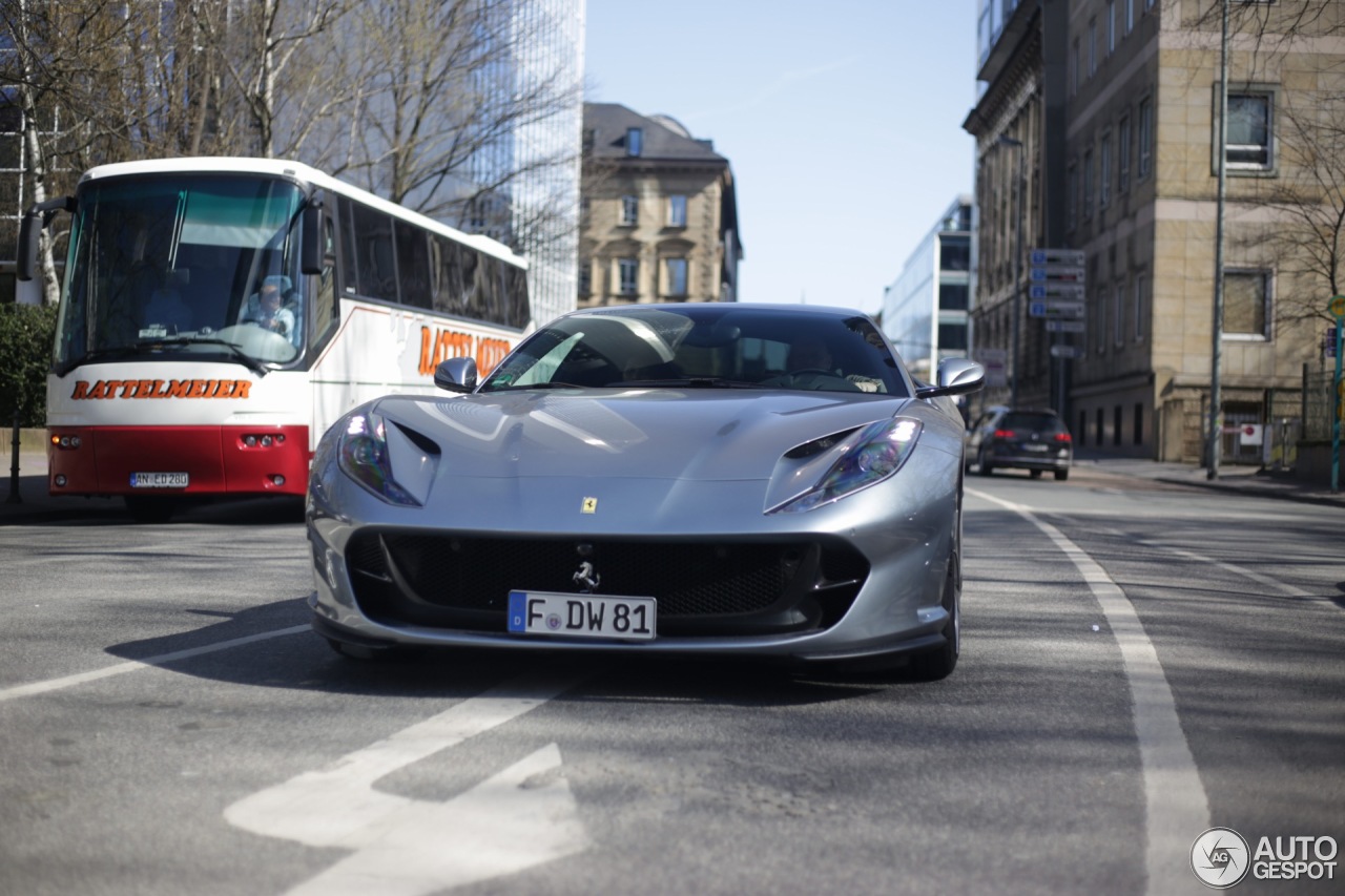 Ferrari 812 Superfast