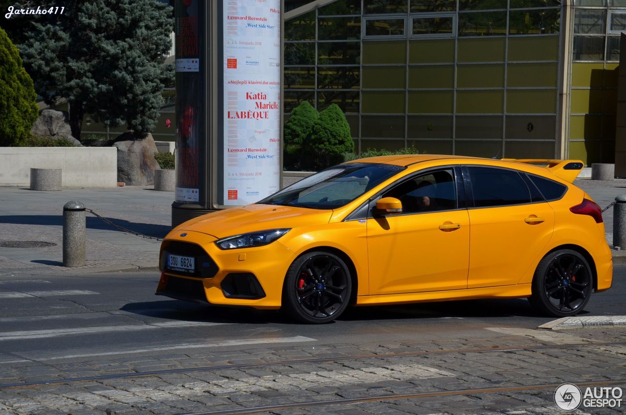 Ford Focus RS 2015