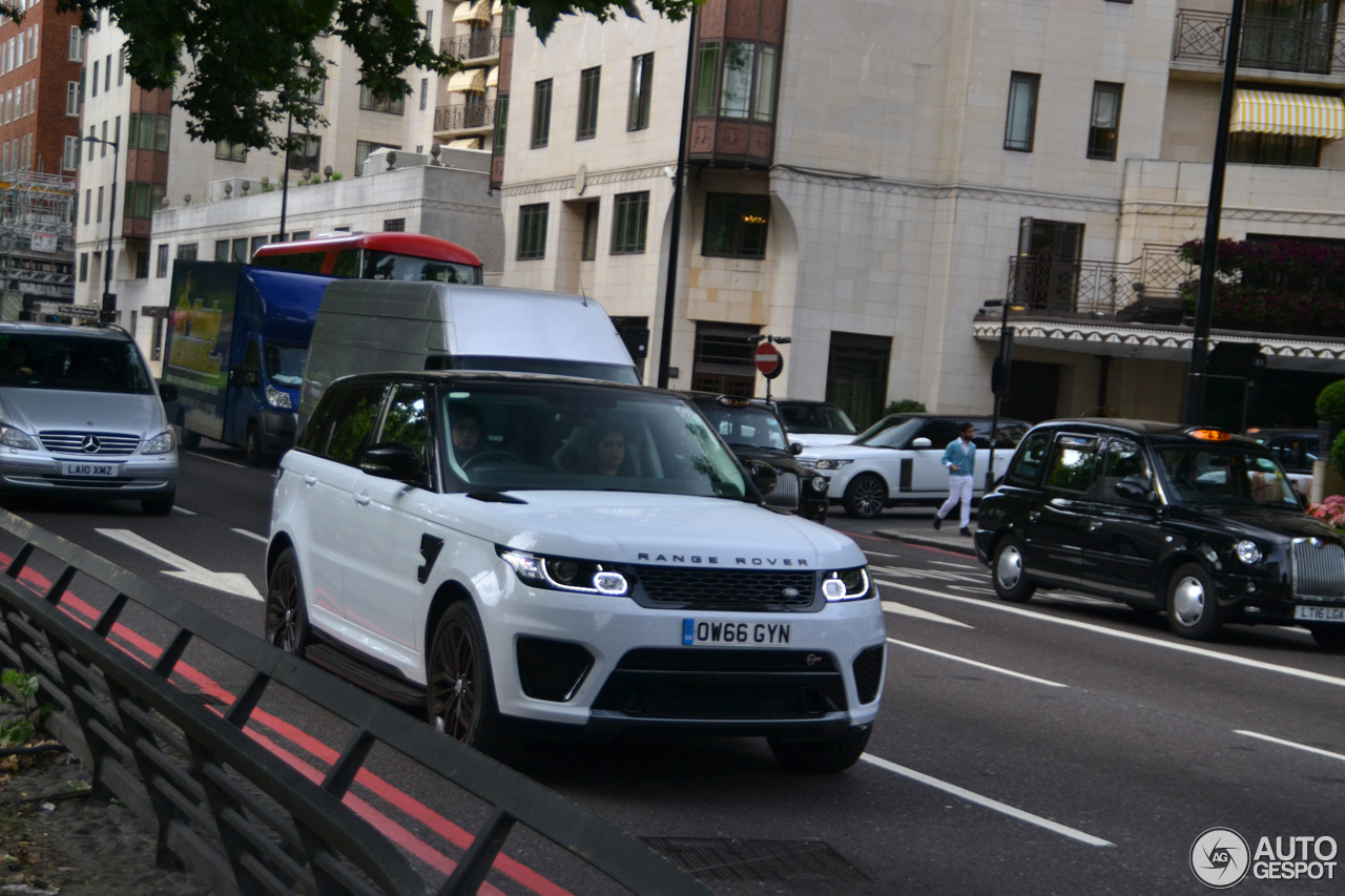 Land Rover Range Rover Sport SVR