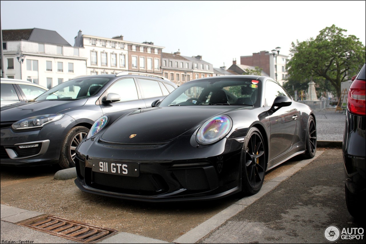 Porsche 991 GT3 Touring