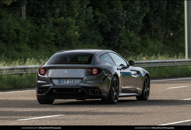 Ferrari FF