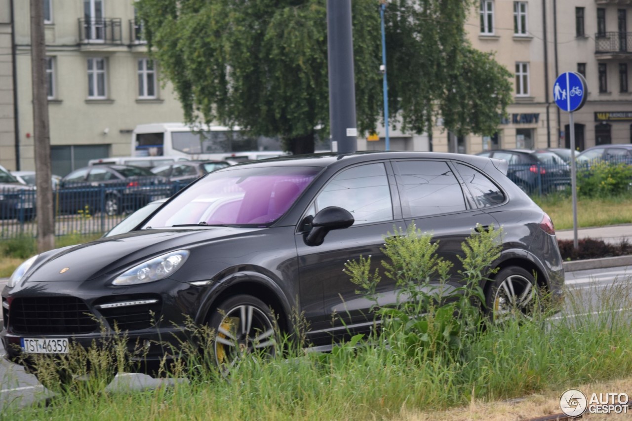 Porsche 958 Cayenne GTS