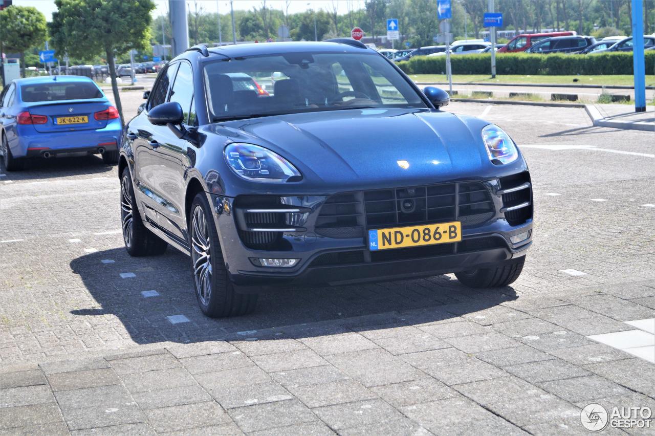 Porsche 95B Macan Turbo