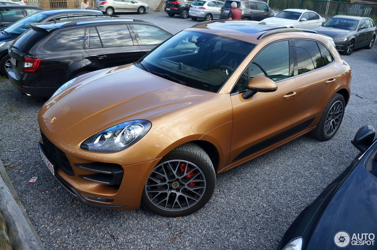 Porsche 95B Macan Turbo